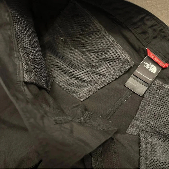 The North Face Mid Length Rip Stop Shorts Black Size 4 - Picture 7 of 10